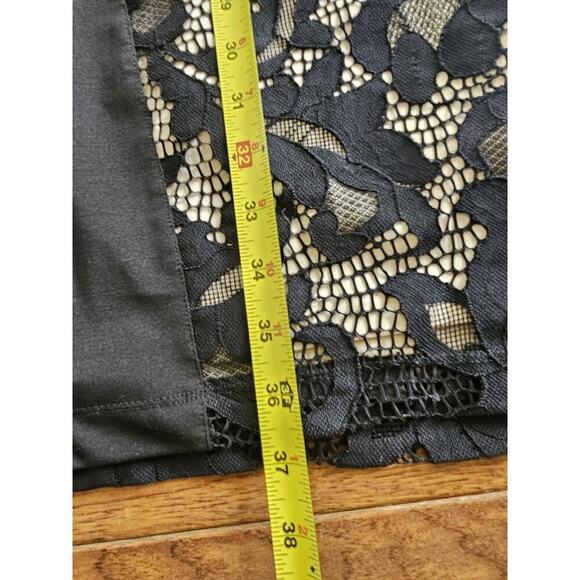 Cache Floral Lace Bodycon Sheath Dress Women's Size 6 Black Nude Party - Picture 9 of 10